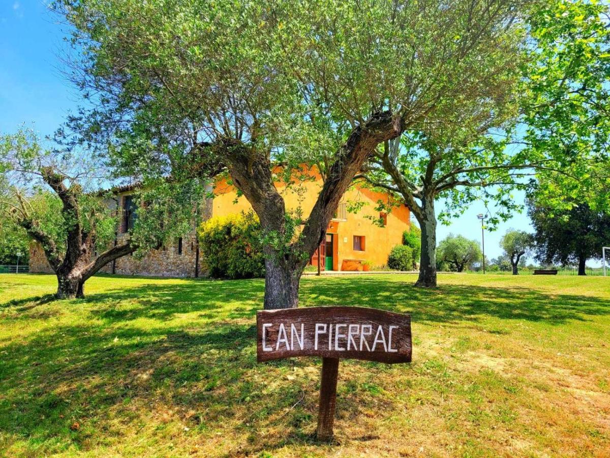 Masia Para Grupos Con Piscina Privada28 Pax Cabanelles Exteriér fotografie