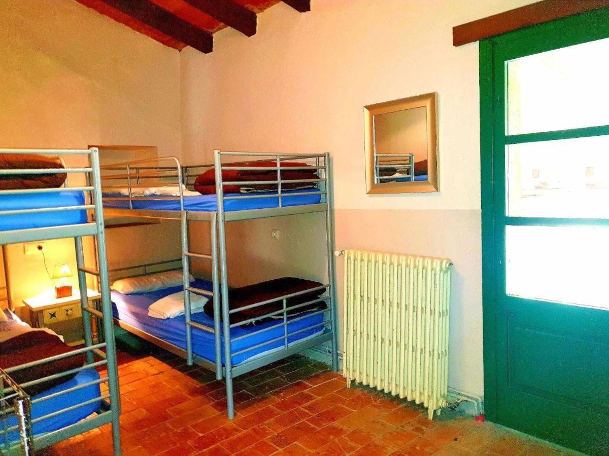 Masia Para Grupos Con Piscina Privada28 Pax Cabanelles Exteriér fotografie