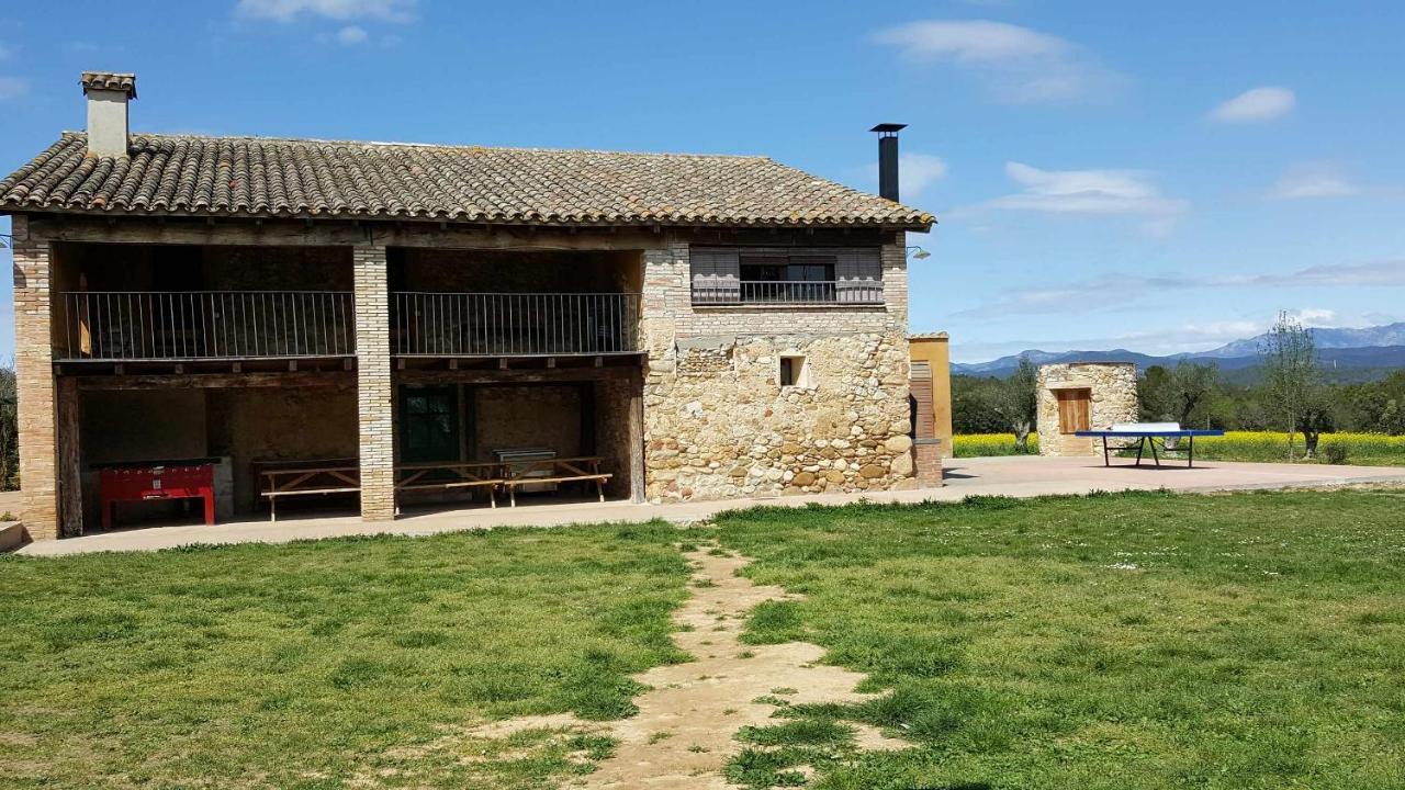 Masia Para Grupos Con Piscina Privada28 Pax Cabanelles Exteriér fotografie